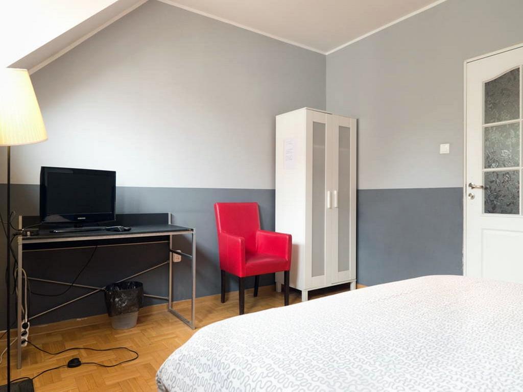 Anton House Hotel Warschau Buitenkant foto